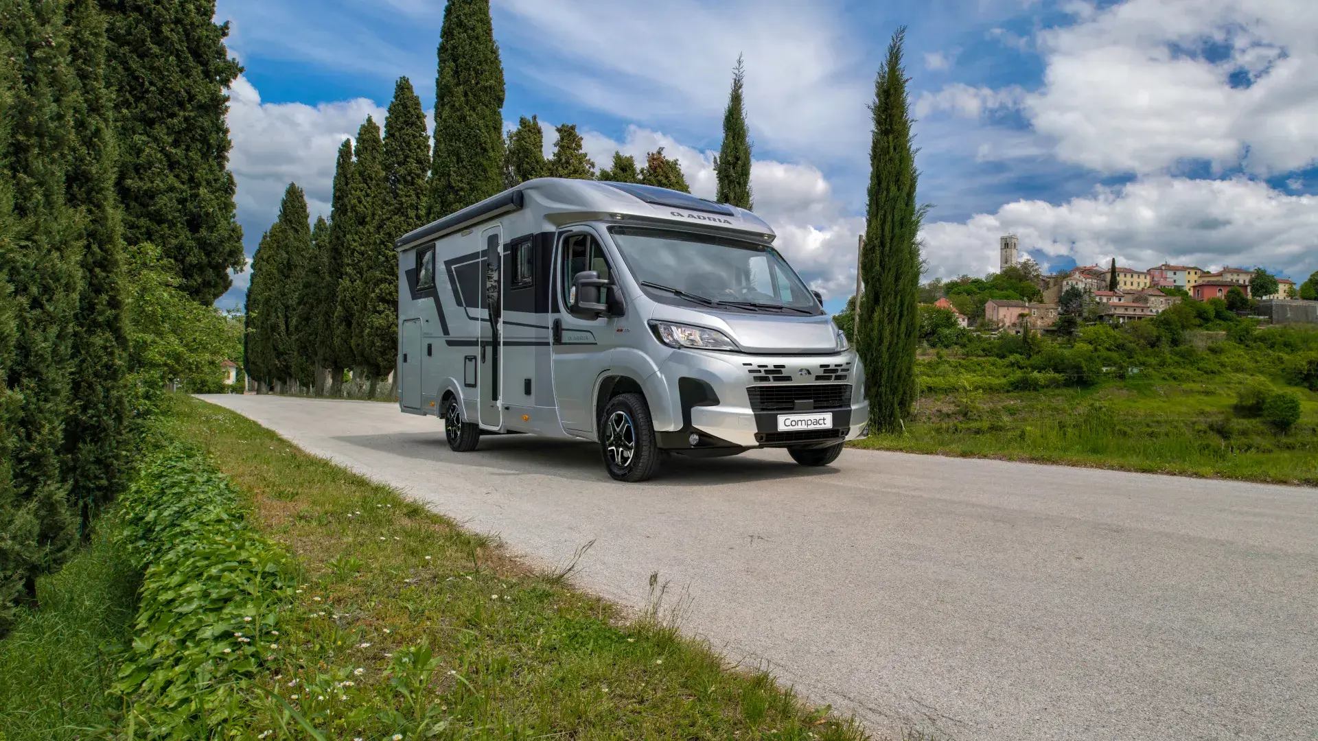 Adria Compact Motokaravan