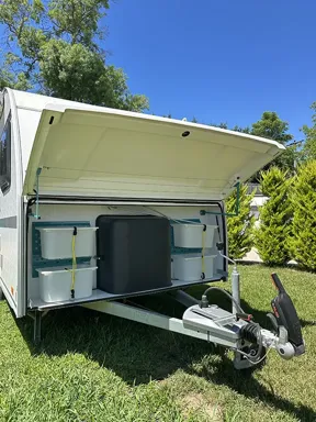 ADRIA AVIVA 360 DD ÇEKME KARAVAN — fotoğraf 6/17