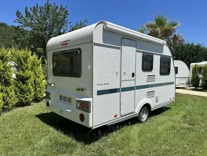 ADRIA AVIVA 360 DD ÇEKME KARAVAN — fotoğraf 3/17