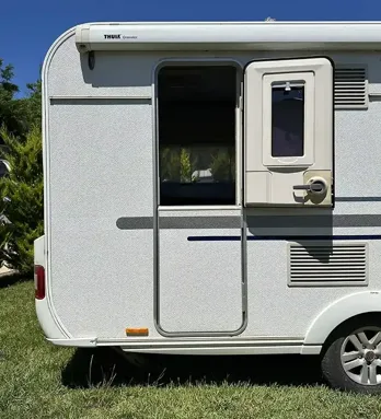 ADRIA ALTEA 402 PH ÇEKME KARAVAN — fotoğraf 6/16