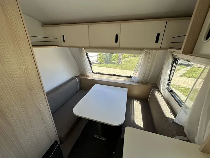 ADRIA AVIVA 360 DK ÇEKME KARAVAN — fotoğraf 13/15