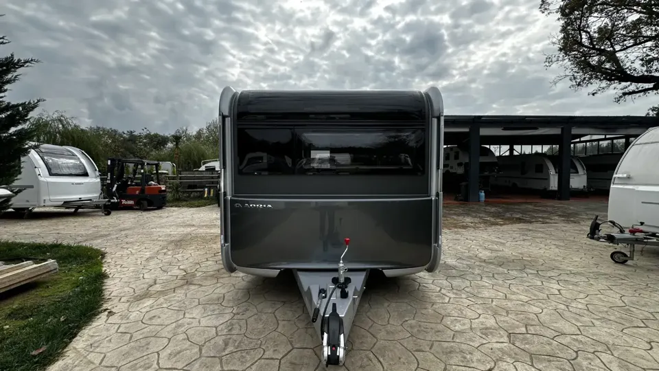 ADRIA ASTELLA 704 HP Çekme Karavan — fotoğraf 2/3